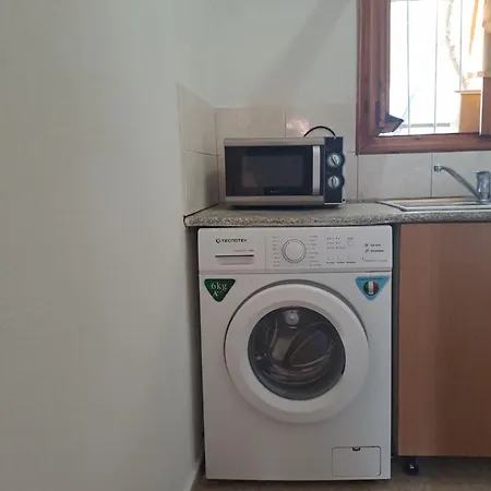 Te Raqi 3 Гирокастра